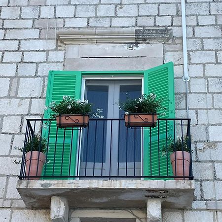 ジョヴィナッツォCasa Al Portoアパートメント エクステリア 写真