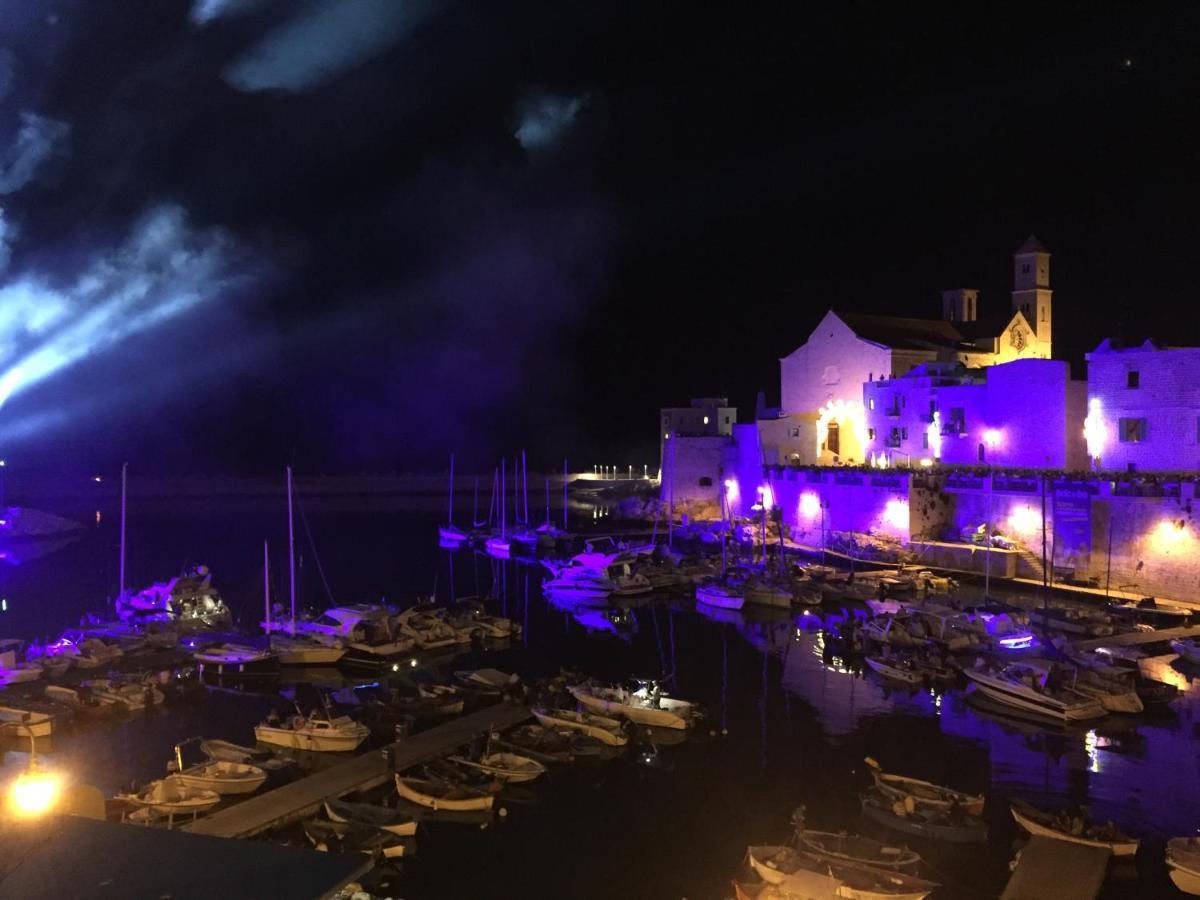 ジョヴィナッツォCasa Al Portoアパートメント エクステリア 写真