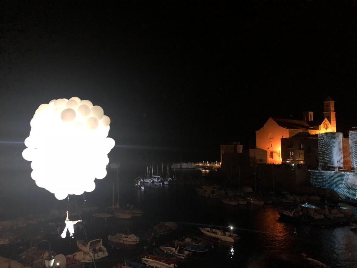 ジョヴィナッツォCasa Al Portoアパートメント エクステリア 写真