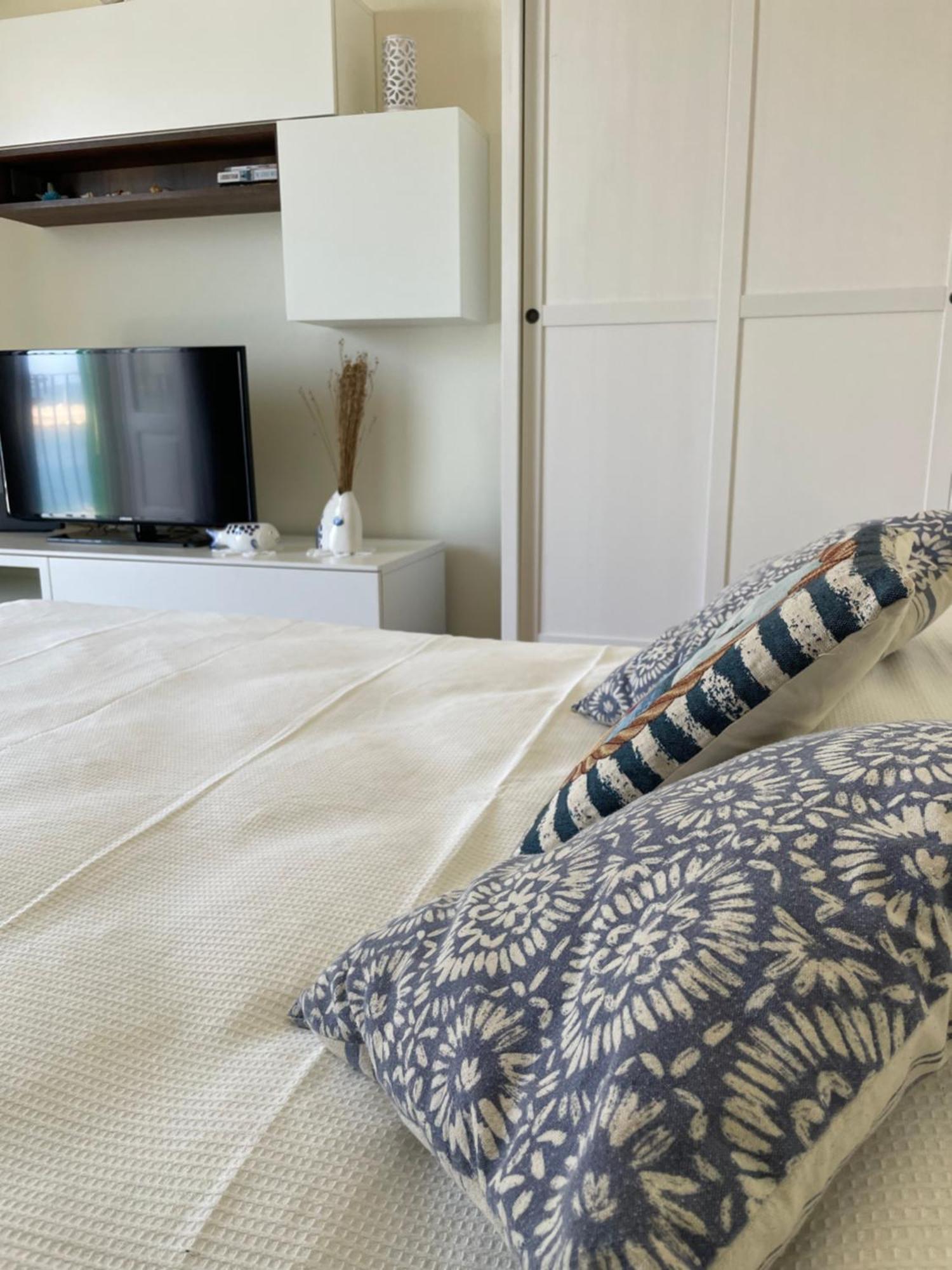 ジョヴィナッツォCasa Al Portoアパートメント エクステリア 写真